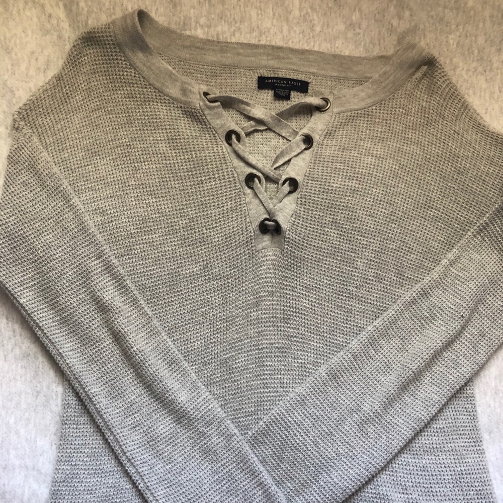 American Eagle gray lace up long sleeve
